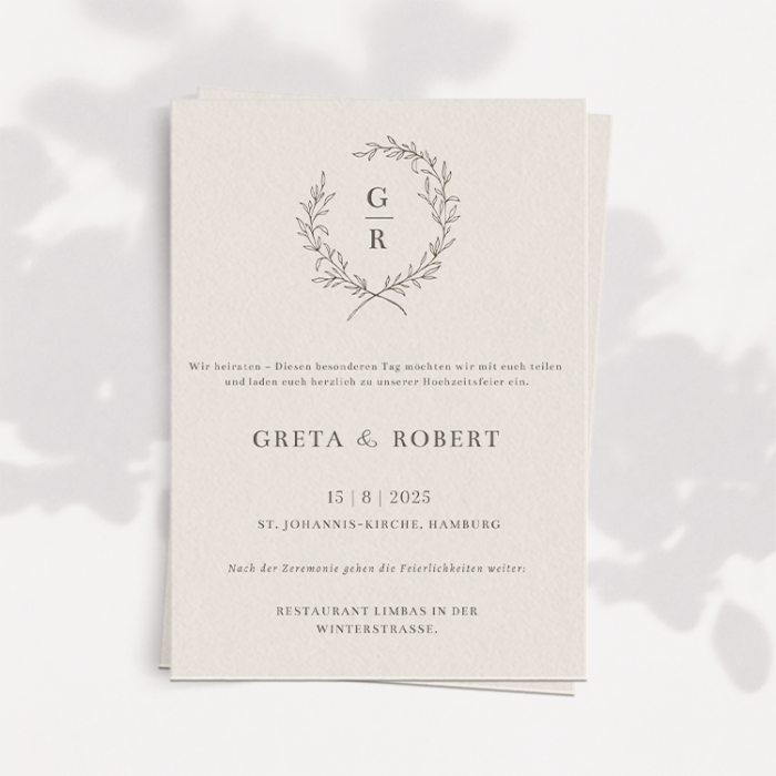 Greta – Hochzeitseinladung Vorlage mit Blumenkranz